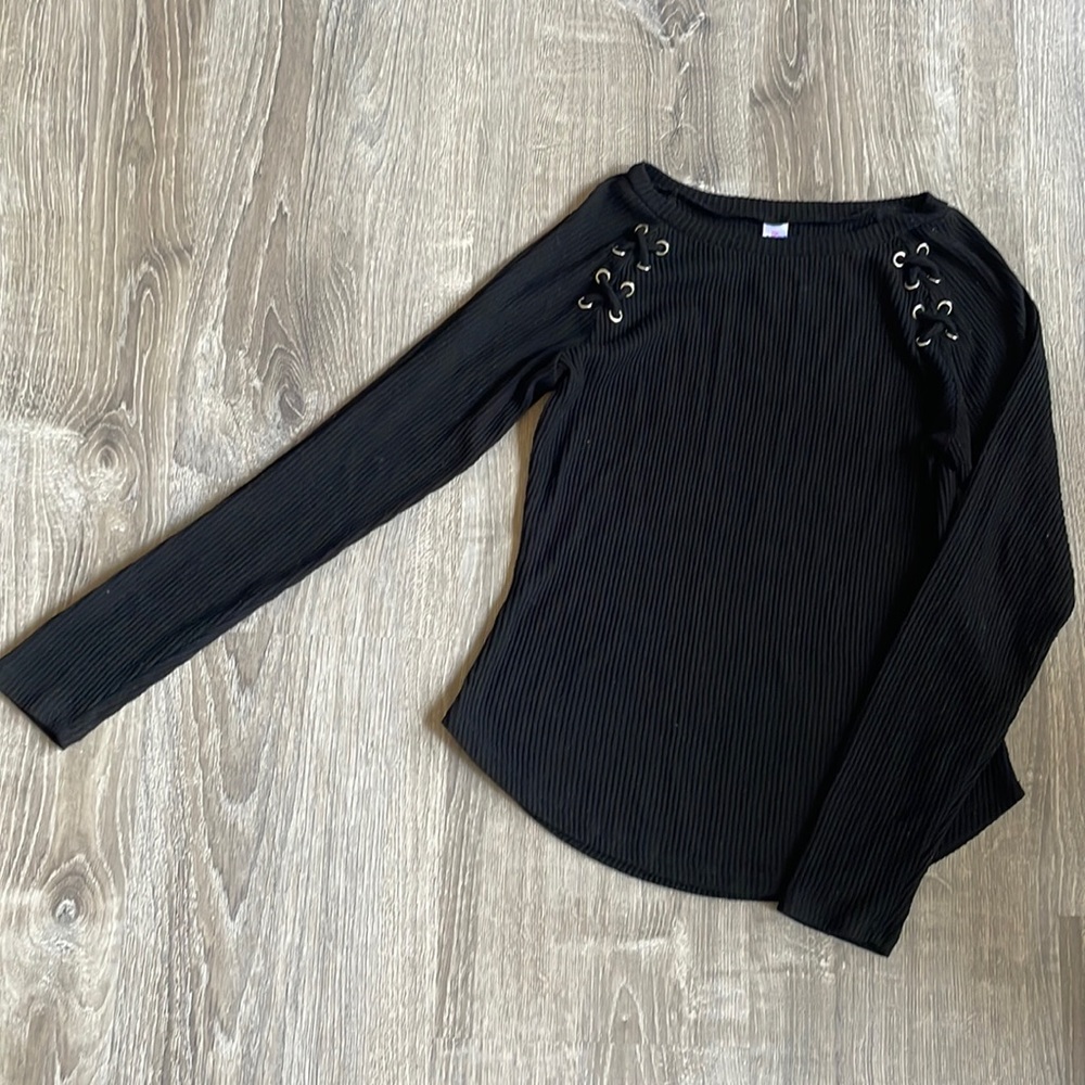 Black long sleeve sweater size M